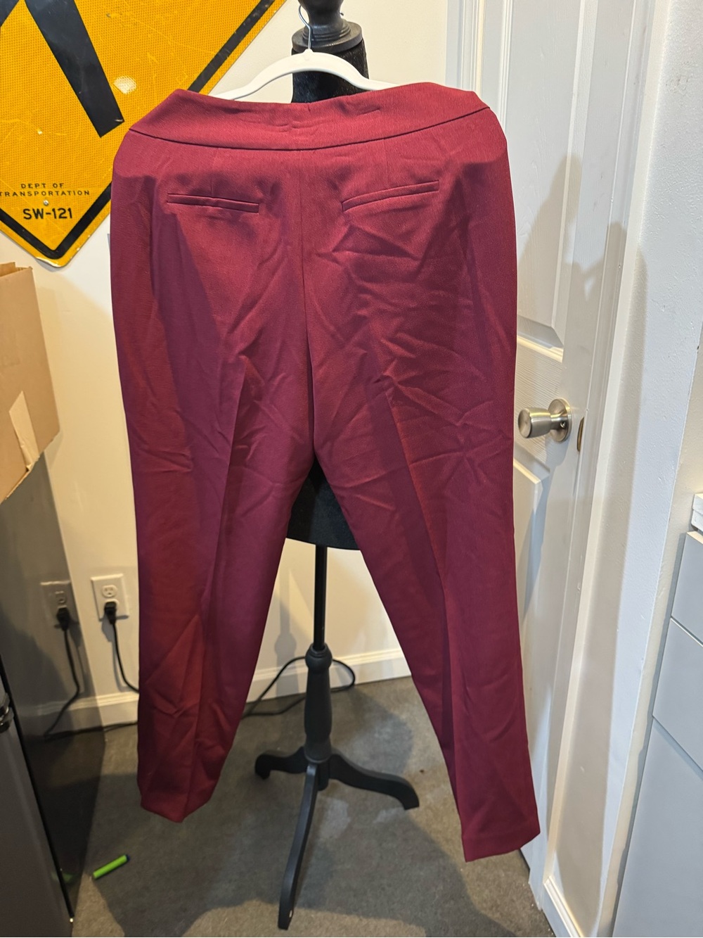 Kasper Women's Burgundy Tailored Trousers